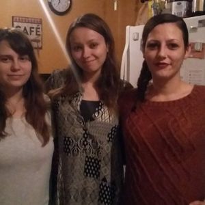 Meet your Posher, Elizabeth